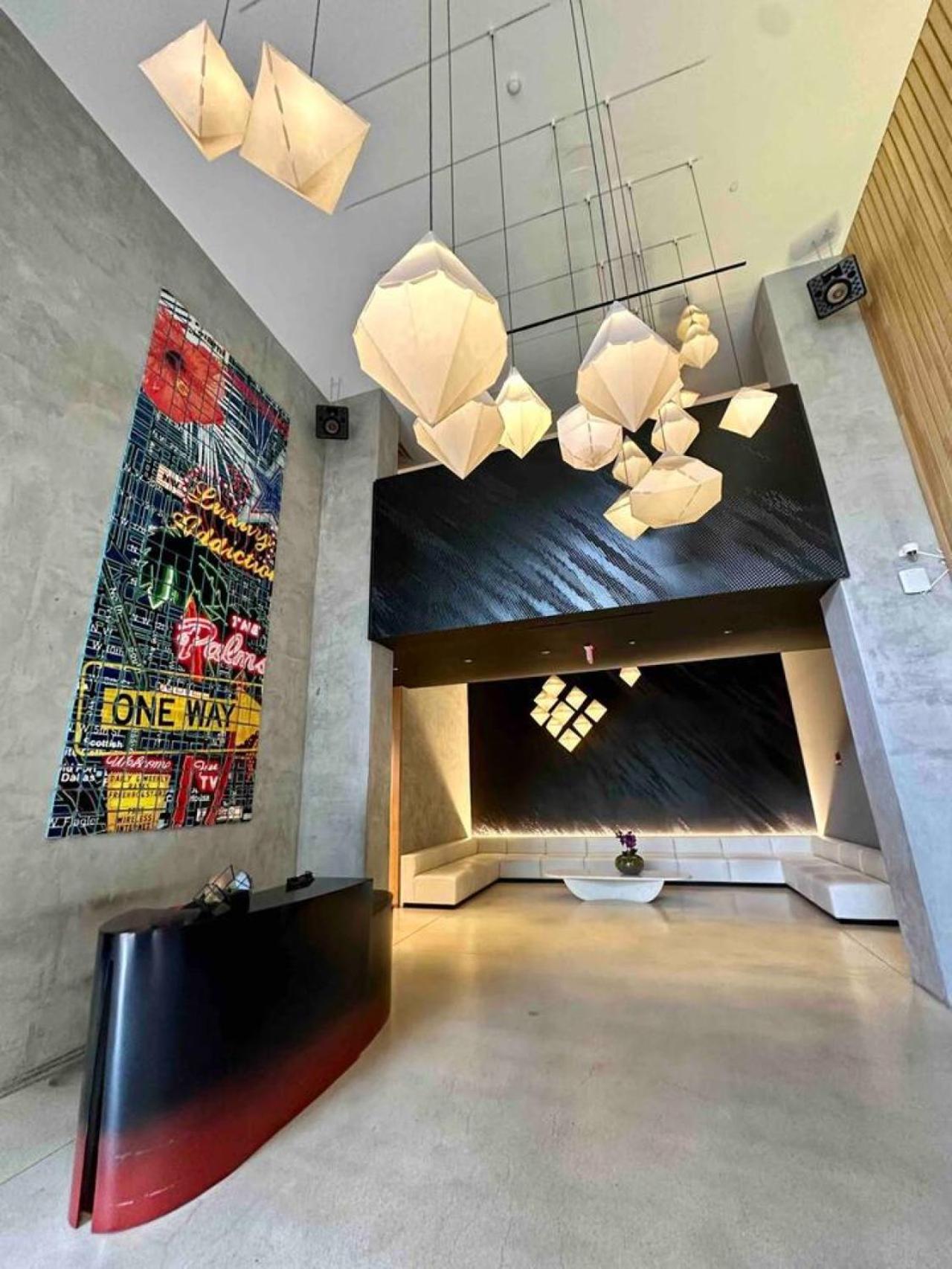 Luxury Loft 270 Views, Rooftop Pool, Parking Miami